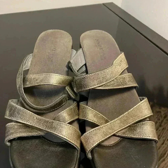 Naot Esteem metal Leather Sandals Size 7  with Platform - Picture 3 of 5